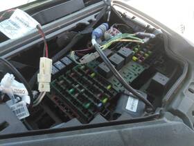 3625904 Volvo 2374999 Vnm Fuse Box