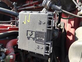 3630867 Volvo 2379244 Vnl Fuse Box