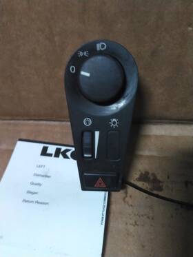 3636845 Volvo 2384787 2020 Vnl Switch Headlamp Used
