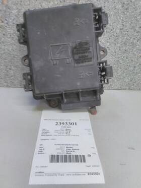 3646097 Volvo 2393301 N/a Vnl Fuse Box
