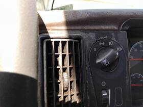 3672154 Volvo 2417053 Vnl Headlamp Switch