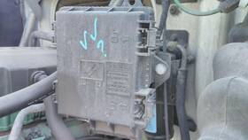 3781925 Volvo 2510579 Vnl Fuse Box