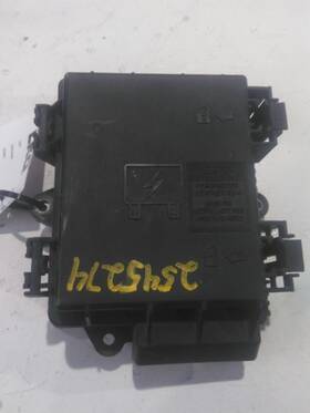 3826782 Volvo 2545274 Replaces Na 2013 Vnl Fuse Box