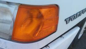 3826945 Volvo 2545437 Vnl Turn Signal Light