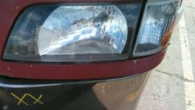 3850126 Volvo 2565912 Vnl Headlamp Assembly