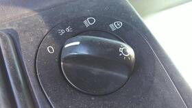 3851557 Volvo 2566971 Vnl Headlamp Switch
