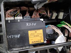 23288975-p01 Volvo 2584921 2020 Vnl Light Control Module 3877532
