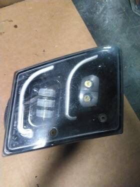 3879231 Volvo 2585882 Replaces 2018 Vnl Fog Light
