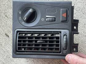 3175580 Volvo 7664904 Vnl Vent 3175581 Switch Assembly