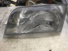 Hl07g0734l Volvo Vnm Headlamp Assembly 3377109
