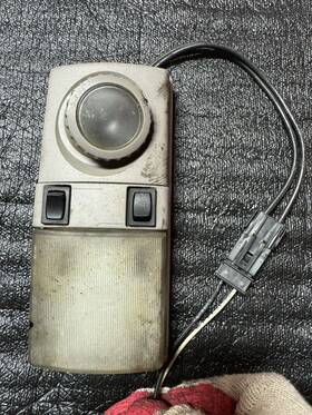 8078287 Volvo Vnl Genuine Oem Semi Truck Dome Light Vo 8078287 Volvo Vnl Genuine Oem Semi Truck Dome Light Vo