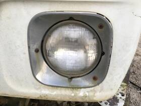 3329173 White/volvo 2108576 Wx Headlamp Assembly