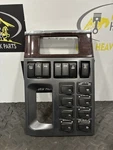 Paccar Peterbilt Dash Panel & Switches P/n: S64-6180-0009111B8 (tag# 17563). Fixed Price $257.99.