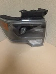 2013-2014 Ford F-150 Svt Raptor Right Passenger Side Headlight Oem Xenon Hid. Fixed Price $450.00.