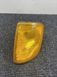 Mercedes-benz Bosch W124 1985-93 E-class Lh Front Corner Turn Signal Lens Amber. Fixed Price $75.00.