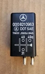 Mercedes W123 R107 Turn Signal Relay 0008210963 240D 300D 300CD 300TDT 380SL Oem. Fixed Price $245.00.