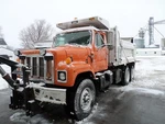 Replaces 1999 International F2574 Fog Light , Mn. Fixed Price $58.01.