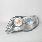 2008-2010 Volkswagen Touareg Left Headlight Xenon Hid Oem. Fixed Price $314.24.