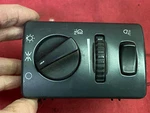 Mack Headlamp, Panel Dimmer, And Dome Switches, 22116363 Plastic Cracked. Fixed Price $139.00.
